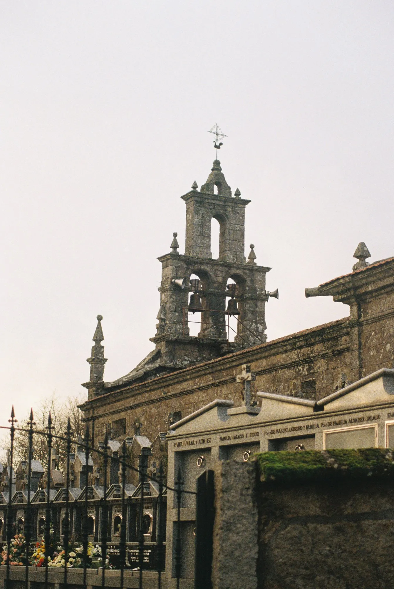 Estrutura — fotografía analóxica 2